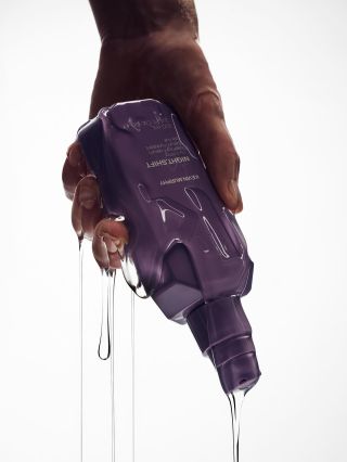 Chceš se probouzet s vyživenými a lesklými vlasy? 😴 NIGHT.SHIFT je řešení — všechno špatné napraví, zatímco spíš. ✨ Co...